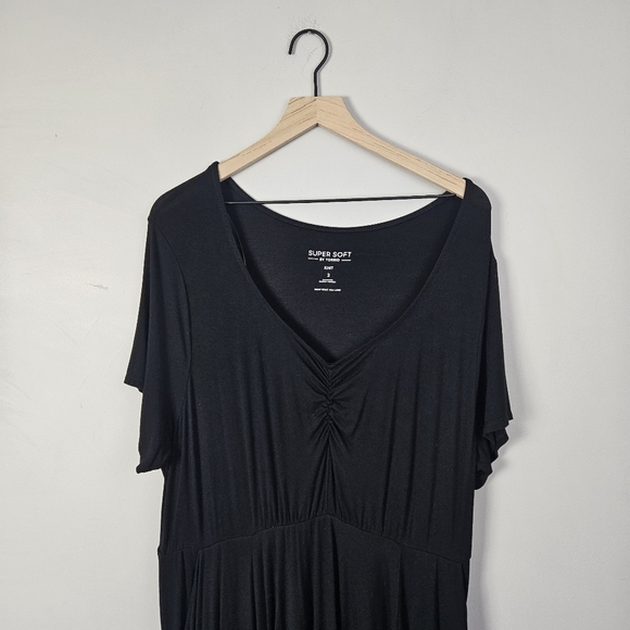 Torrid Mini Super Soft Cinch Front Skater Dress Black 2 - Picture 3 of 7